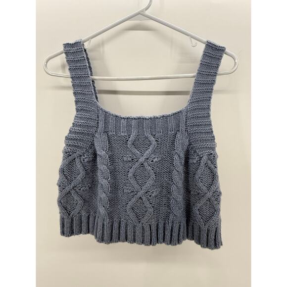 Kendall & Kylie Cable Knit Tank Sweater size M - Picture 1 of 3